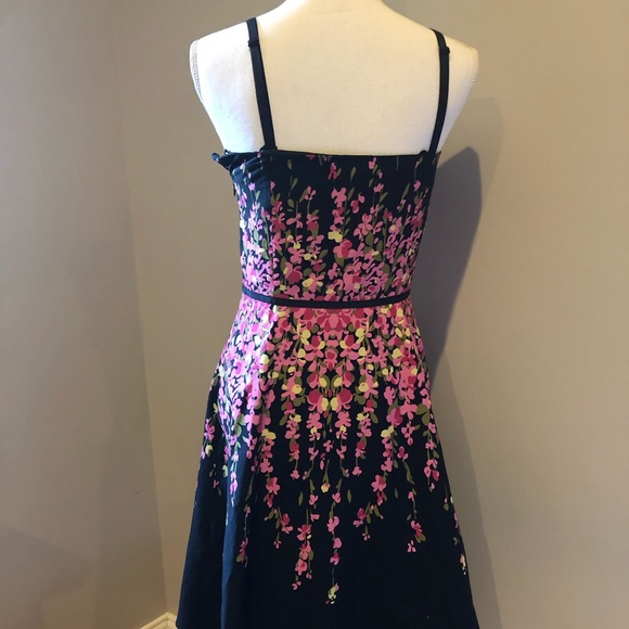 ANN TAYLOR LOFT | black floral print dress - Picture 2 of 7
